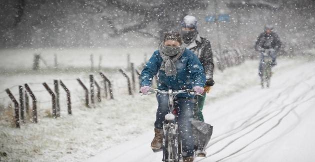 Cycling tour Holland in Winter snow