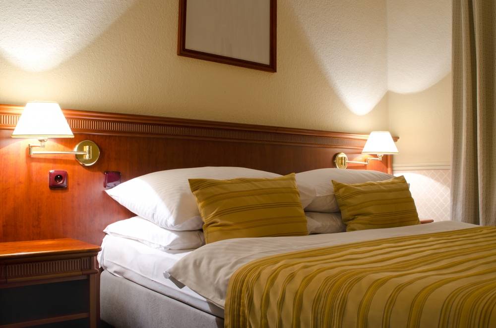 Double bed hotel room comfort level the